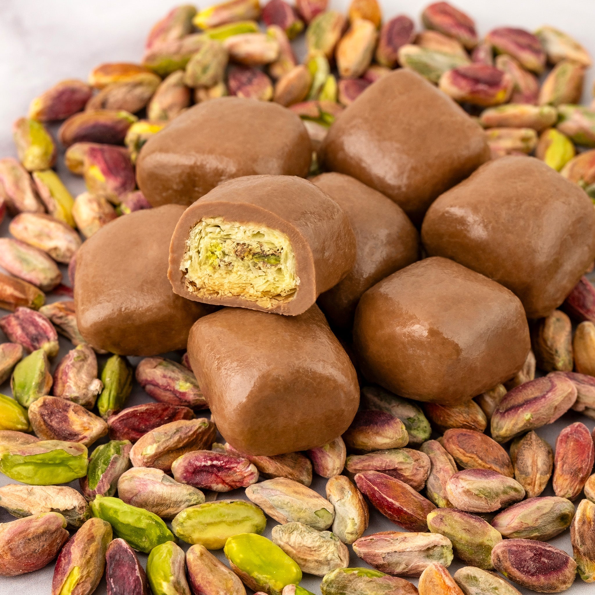 Dragee de Baklava – Baklava de Pistacho Cubierto de Chocolate con Leche