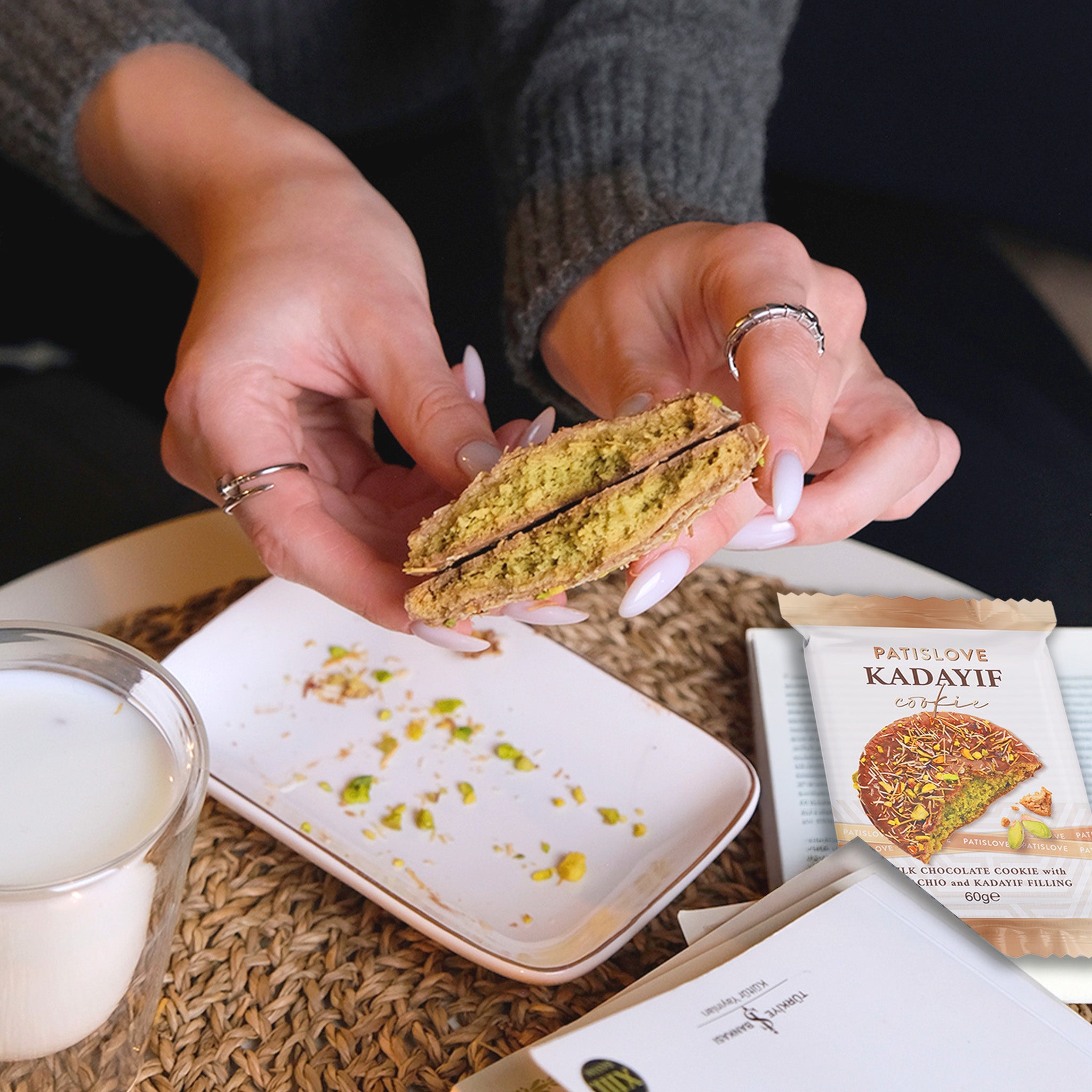 Milk Chocolate Cookie with Pistachio and Kadayif Filling, 60G